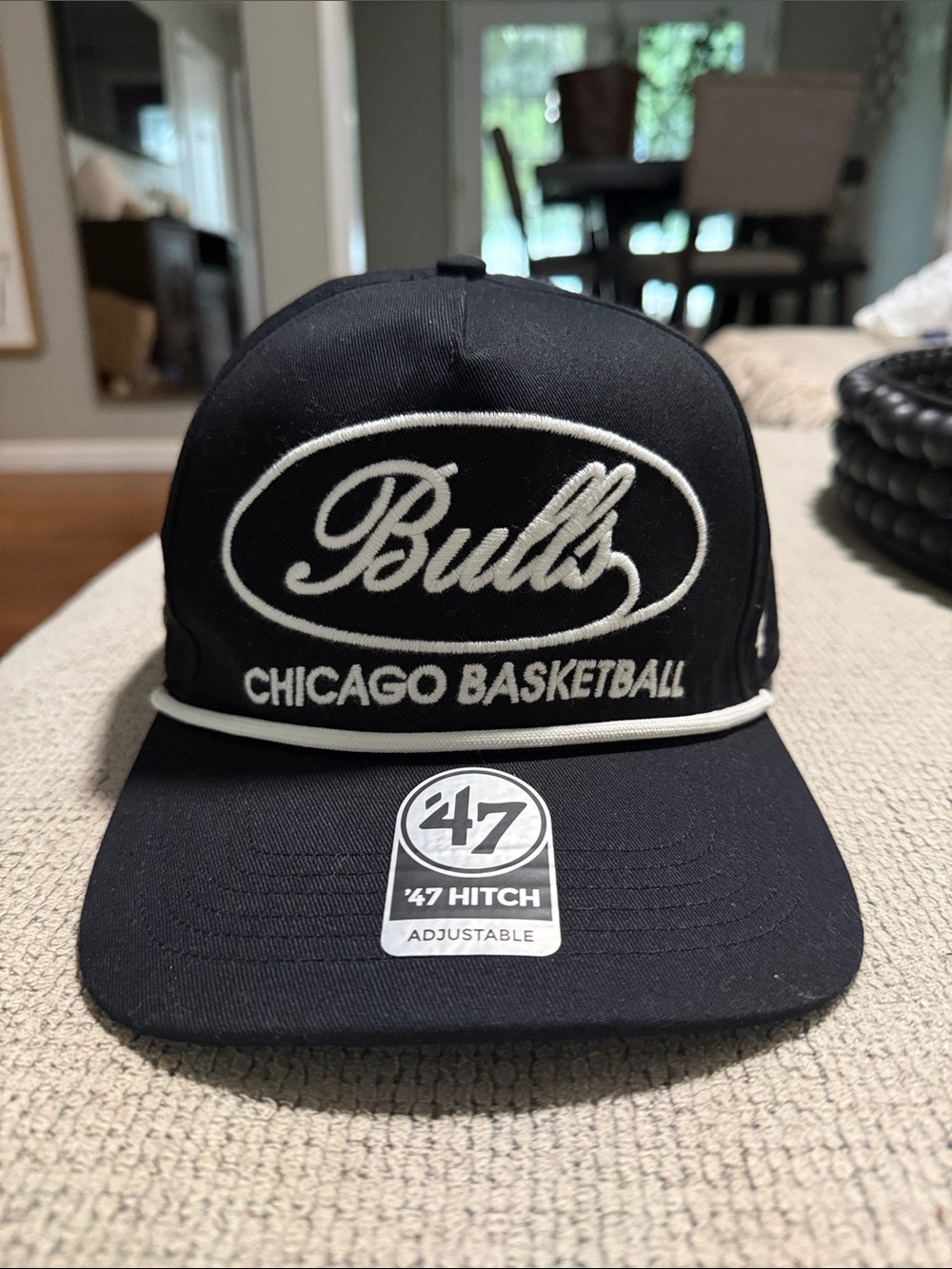 '47 Chicago Bulls Hitch Snapback Hat in Black & White